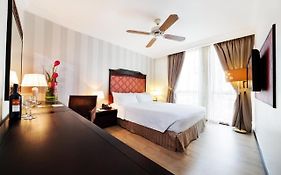 Village Hotel Albert Court By Far East Hospitality